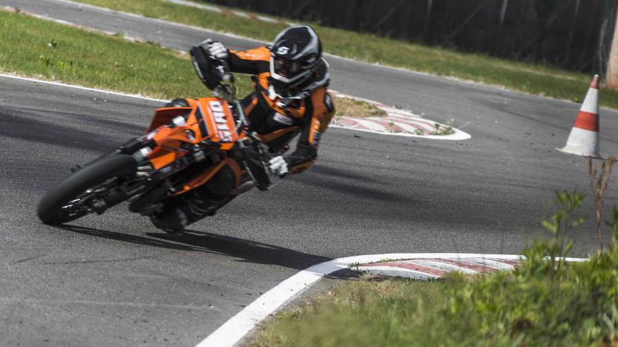 Safety Sports: Mitarbeiter gesucht